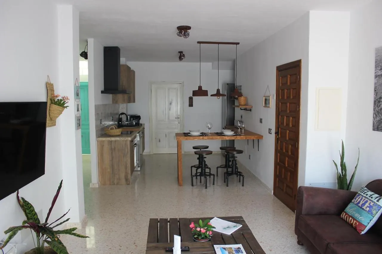 Casa Mixa Con Decoracion Estilo Industrial Apartment Mijas